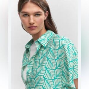 Mango NWT button down printed blouse size small